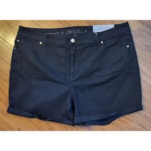 NWT Jennifer Lopez Womens Boyfriend Shorts Plus Size 18W Black Cuffed Distressed